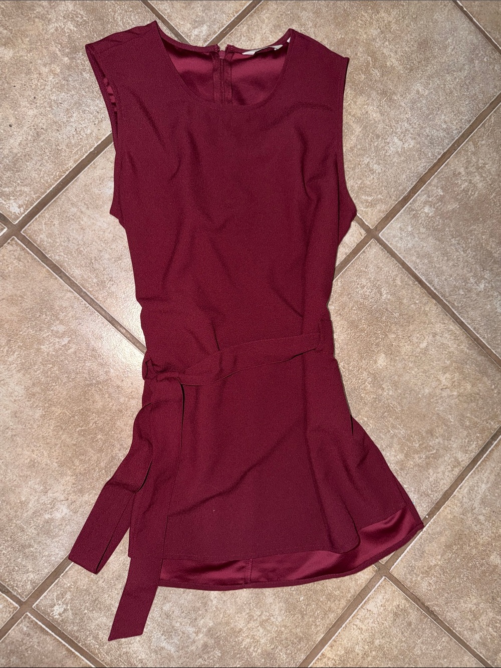 Reitmans Sleeveless Belted Shirt